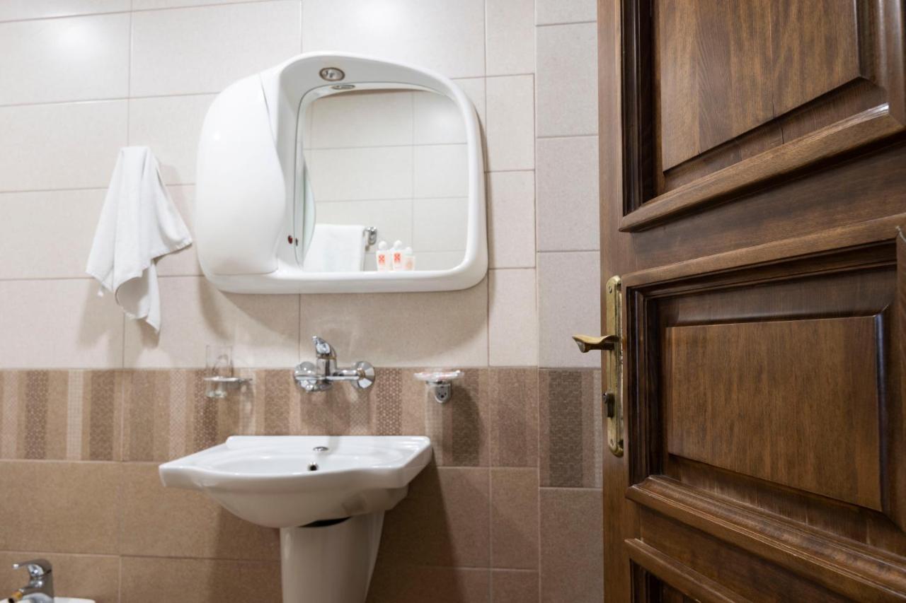 Hotel Slaviani Dimitrovgrad  Eksteriør billede